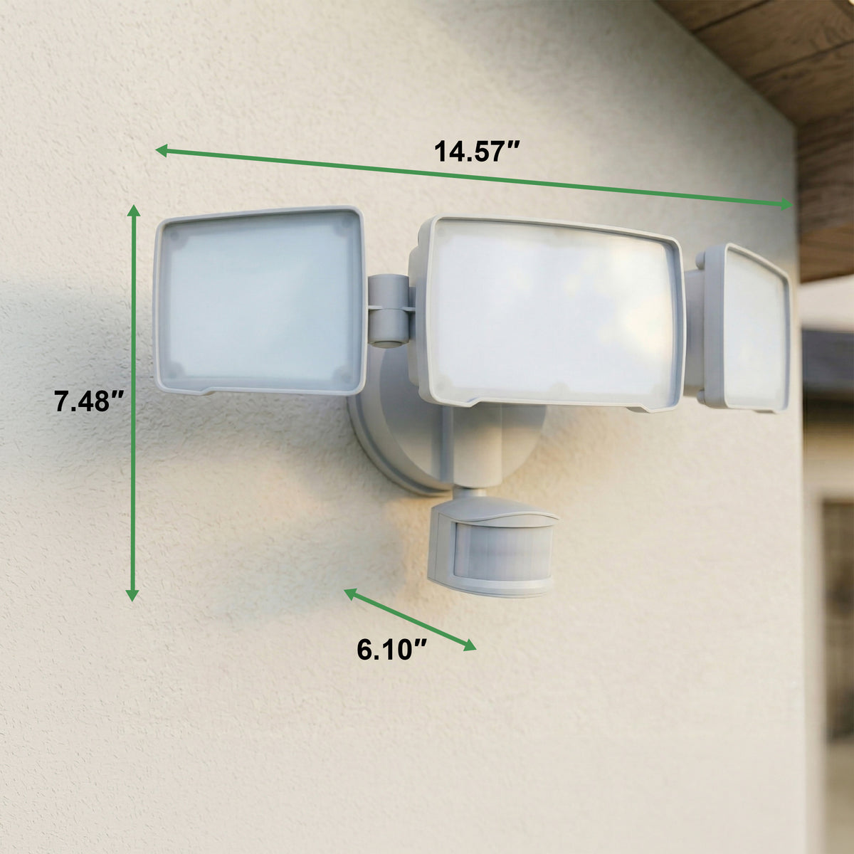 SECURITY FLOOD LIGHT WITH MOTION SENSOR, 3 HEAD, 50W, 120V, WHITE